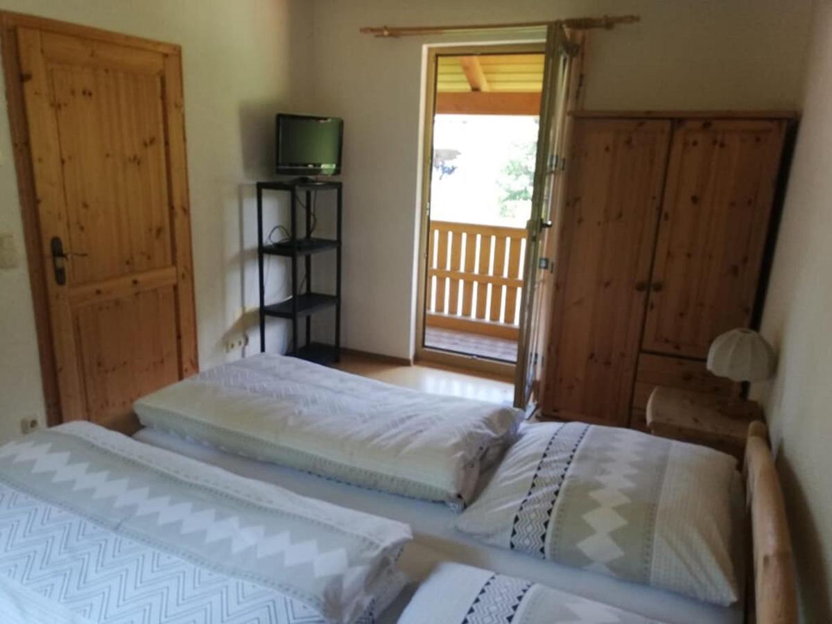 Ferienwohnung Und Sommerhaus Unter Der Burg Falkenberg  Eksteriør billede