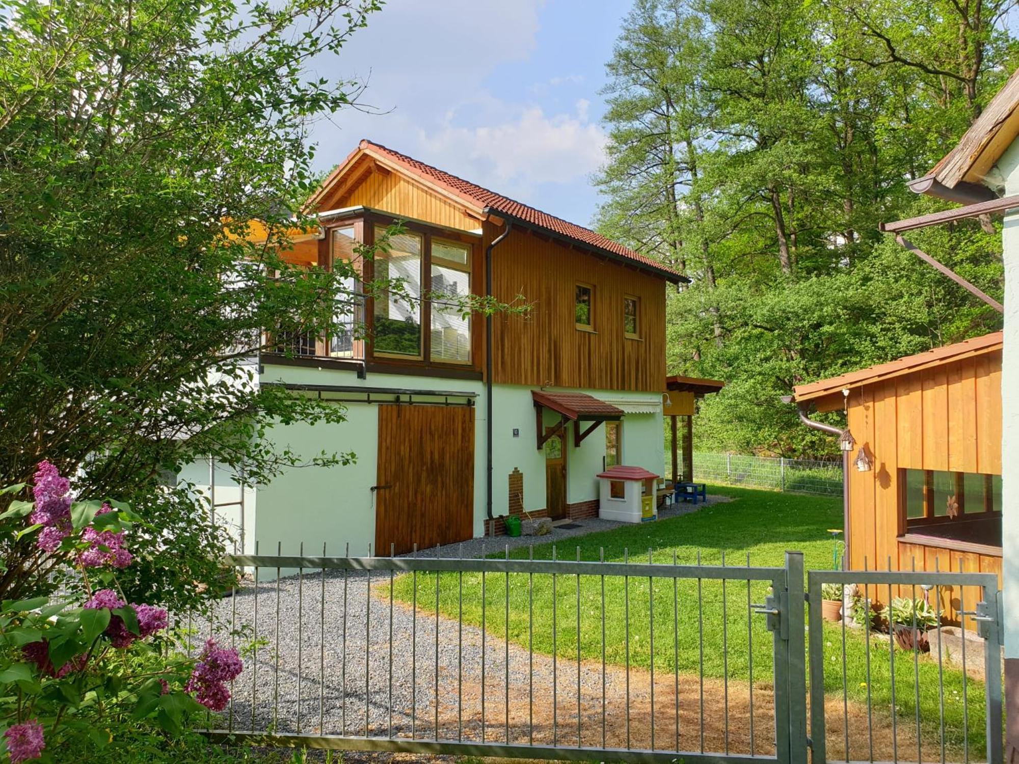 Ferienwohnung Und Sommerhaus Unter Der Burg Falkenberg  Eksteriør billede